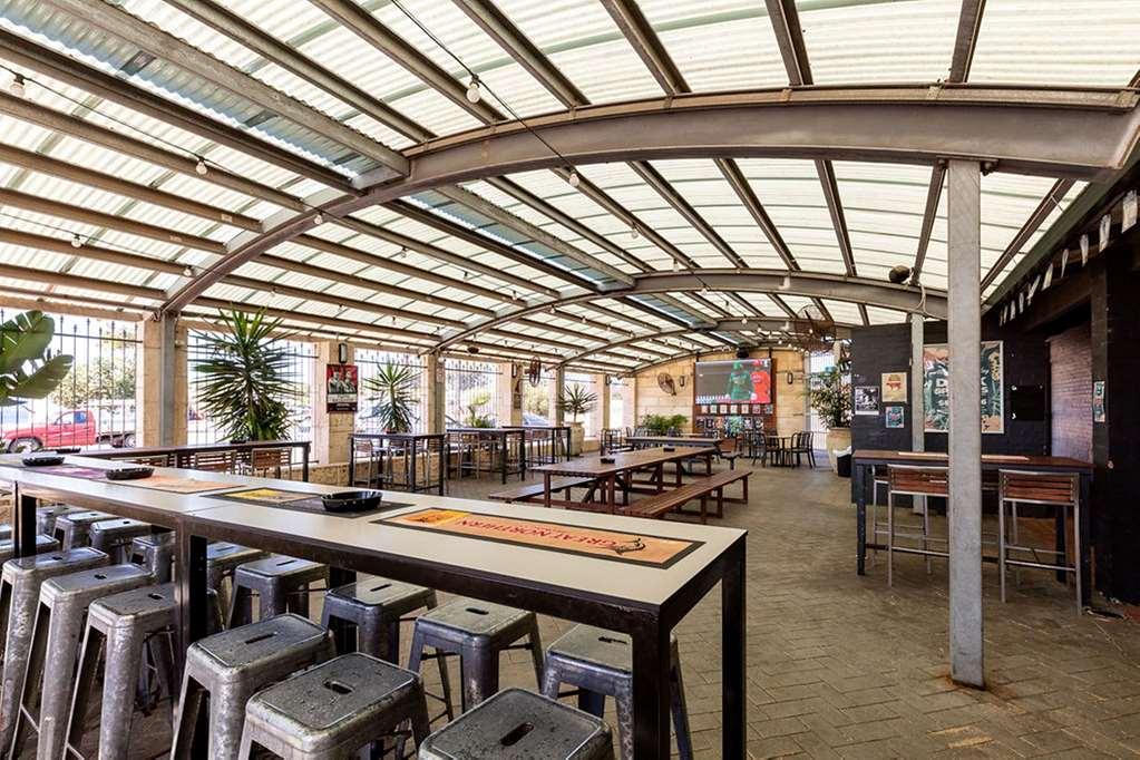Nightcap at Wintersun Hotel Geraldton Restaurant foto